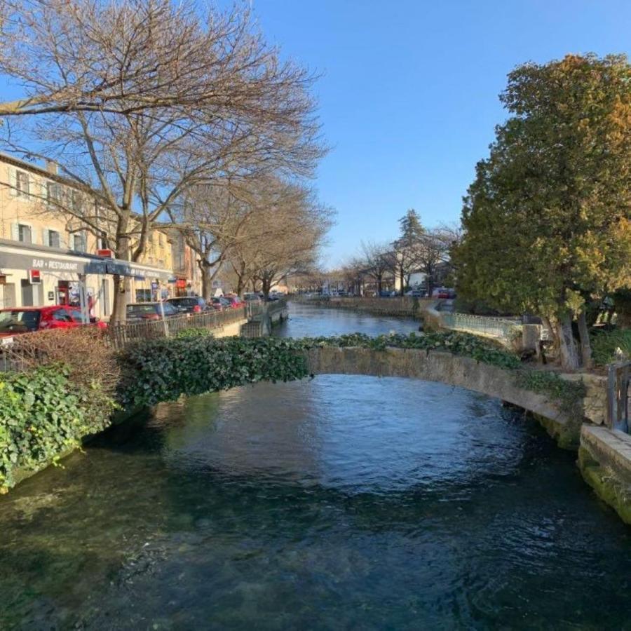 Studio Au Calme Dans Le Centre-Ville Historique LʼIsle-sur-la-Sorgue Dış mekan fotoğraf