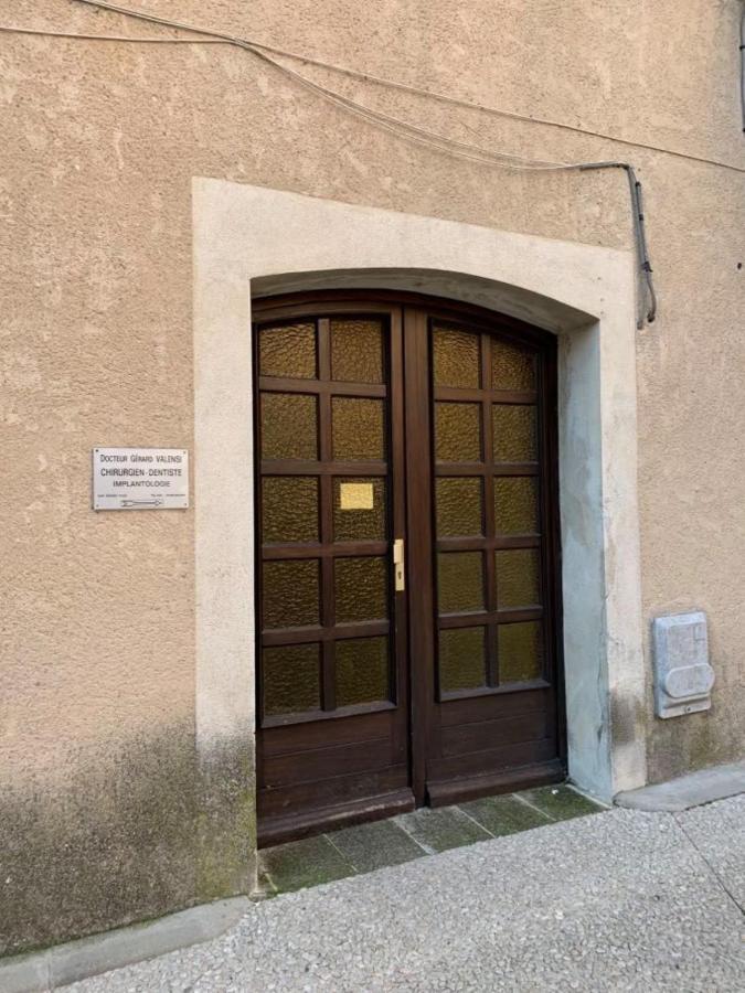 Studio Au Calme Dans Le Centre-Ville Historique LʼIsle-sur-la-Sorgue Dış mekan fotoğraf